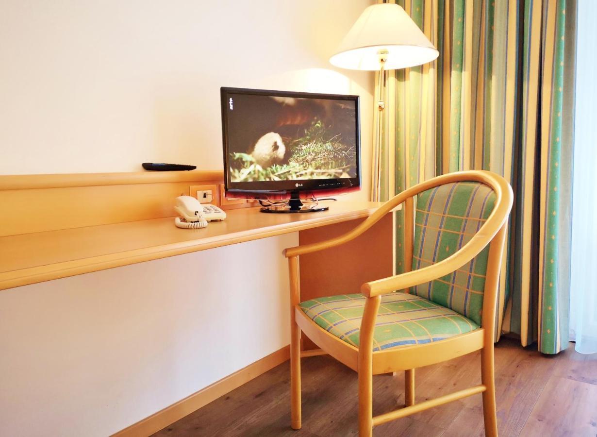 Hotel Brenner - Stop & Go วิปิเตโน ภายนอก รูปภาพ